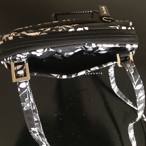 Vera Bradley Crossbody Purse - Picture 7 of 8